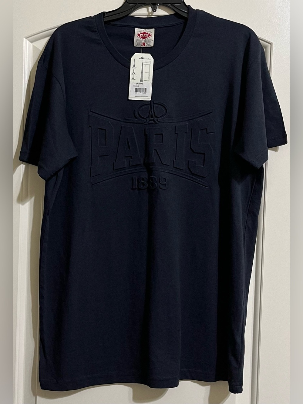 NWT Paris Produit Original Women’s Embossed PARIS 1889 Eiffel Tower T-Shirt L